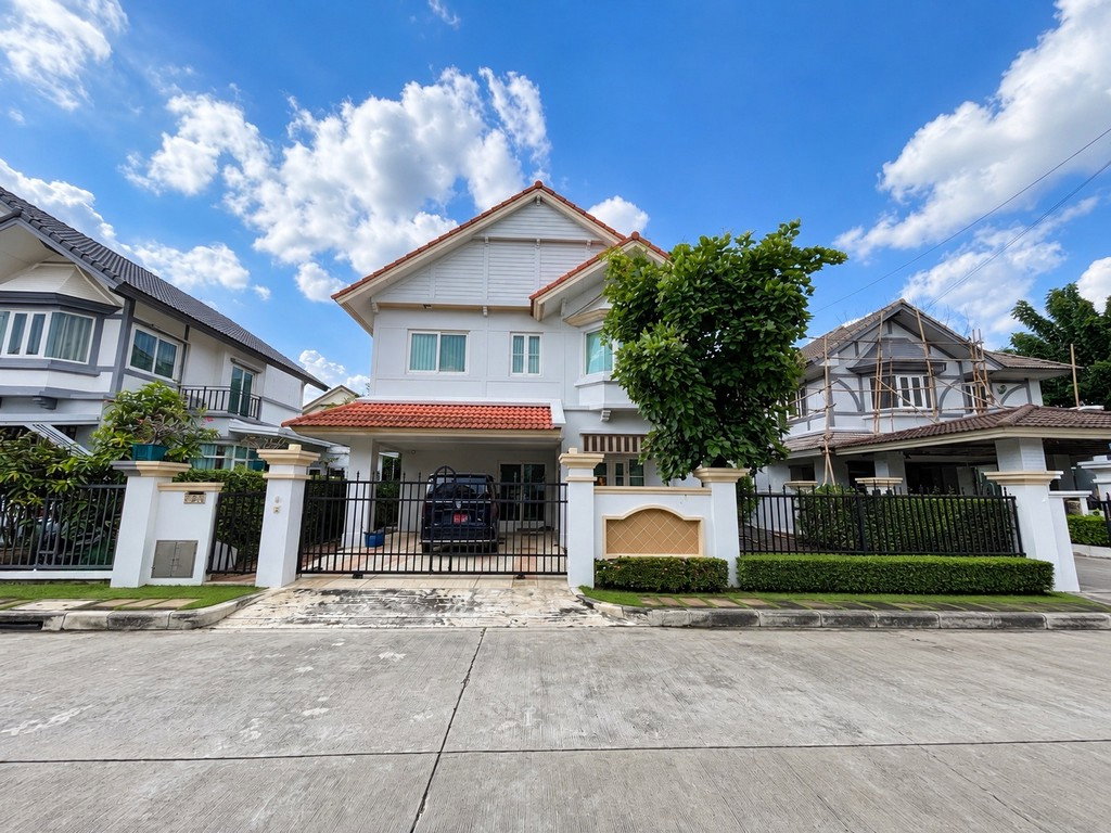 รูป ขายบ้านเดี่ยว ลัดดารมย์ วัชรพล โครงการ 3 | 85.8 ตร.ว. | 250 ตร.ม. | 3 ห้องนอน 4 ห้องน้ำ | พร้อมเรือนรับรอง - รูปที่ 1/28