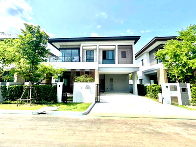 Houses for rent Srinagarindra Road : Single house for rent at Bangkok Boulevard Bangna KM.5 (Rt-01)