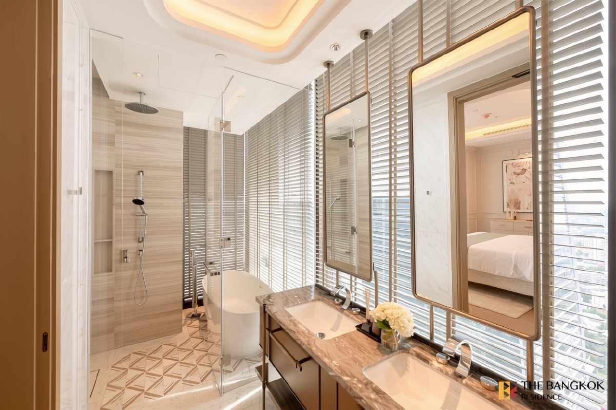 picture 💖💖 Rental Condo 💎 ONE89 Wireless 2BR 151.58 sq.m. 300K ✨ Spacious Premium Unit Near BTS Phloen Chit  - 9/13