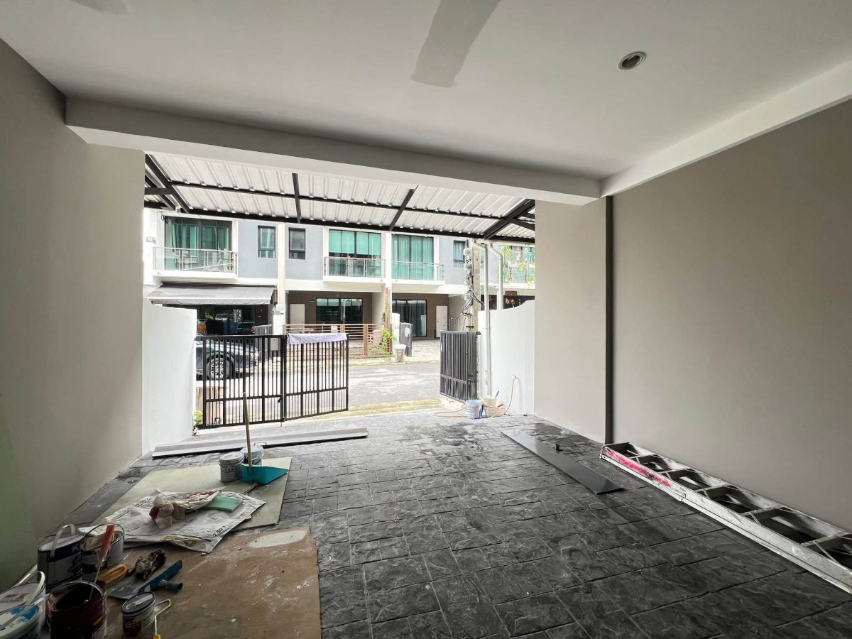 รูป 🏢 BLESS TOWN SUKHUMVIT 50  🏢ทาวน์โฮม 3 ชั้นครึ่ง พื้นที่กว้าง เหมาะมากสำหรับทำ Home Office / สำนักงานบริษัท / อยู่อาศัยควบคู่กับทำงาน - รูปที่ 3/13