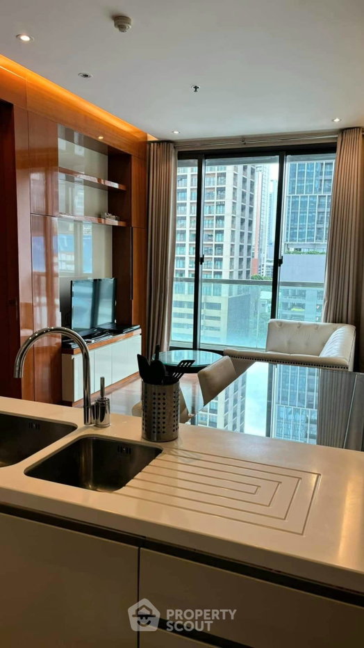 รูป คอนโด 1 ห้องนอน The Address Sukhumvit 28 ใกล้ BTS พร้อมพงษ์ (ID 1925817) - รูปที่ 3/5