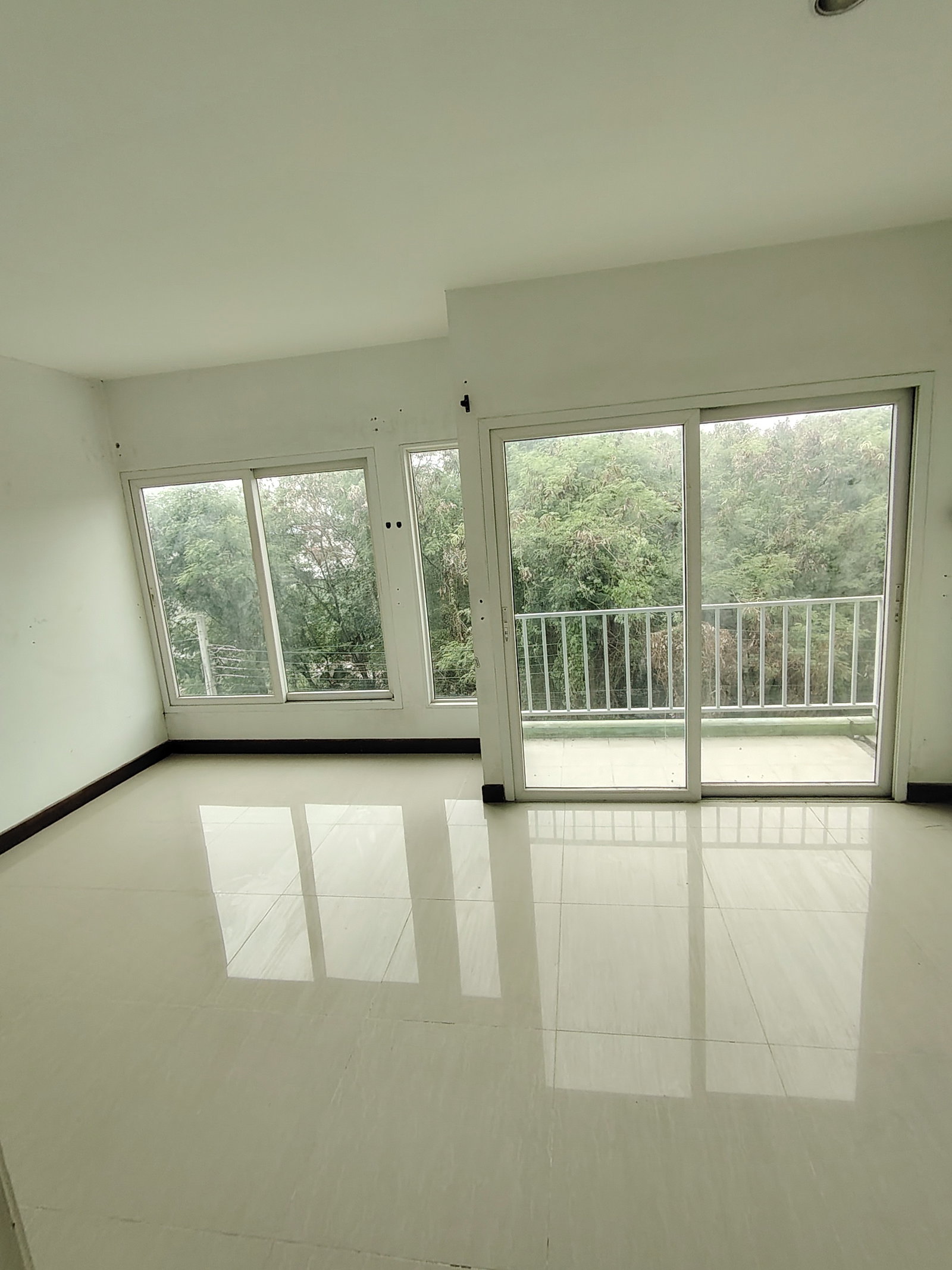 ขายทาวน์โฮม 1 ห้องนอน 215 ตร.ม. 27.5 ตร.ว. เขตบางเขน