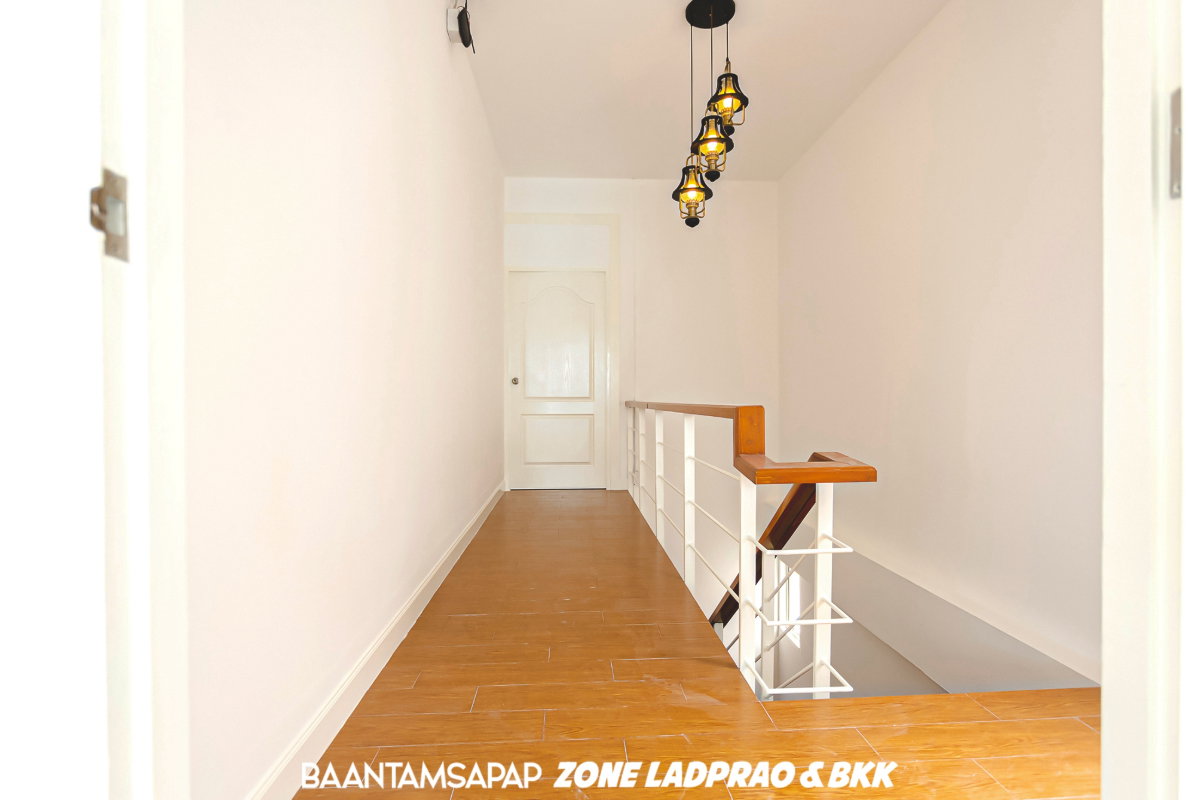 picture Twin Townhome next to the MRT, Ladprao 110 – The Best Value in Town! - 17/26