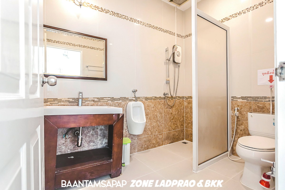 picture Twin Townhome next to the MRT, Ladprao 110 – The Best Value in Town! - 12/26