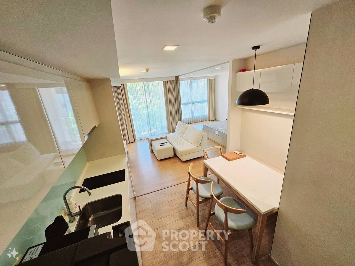 picture 1-BR Condo For Rent At LIV @ 49 Near BTS Thong Lor (ID 1542008) - 2/11