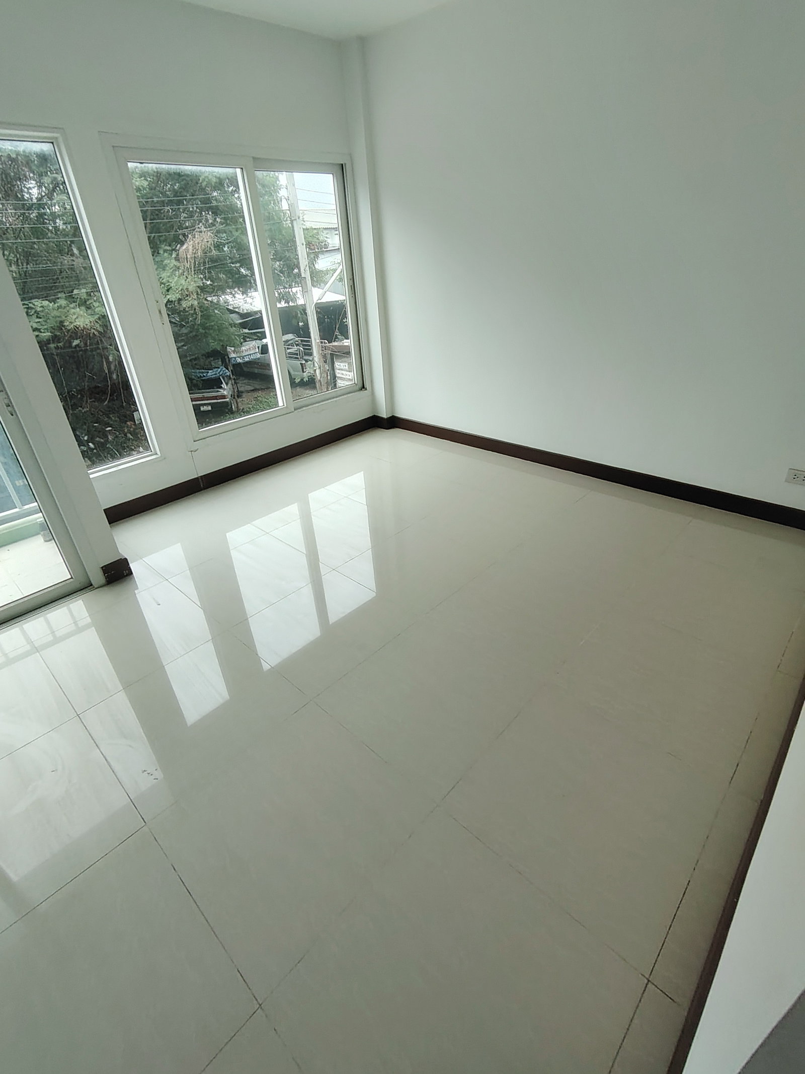 1-bed townhouse for sale, 187.5 sqm, 27.5 sq wah, Bang Khen