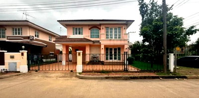 Houses for rent : 2-Storey Detached House for Rent – ​​Parijat 345 Village (3 Bedrooms, 2 Bathrooms, 70 Sq. Wah) – 17,500 Baht