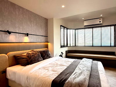 Condos for sale 700 Year Sports Arena Chiang Mai : Hillside condo2 nimman road for sale 2,990,000 THB : Tel .082-389-9314 (Boo)