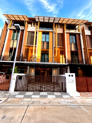 ทาวน์โฮมให้เช่า : 🏡✨ ให้เช่าทาวน์โฮม 4 ชั้น Flora Marigold สาธุประดิษฐ์–พระราม 3 | Fully Furnished พร้อมเข้าอยู่