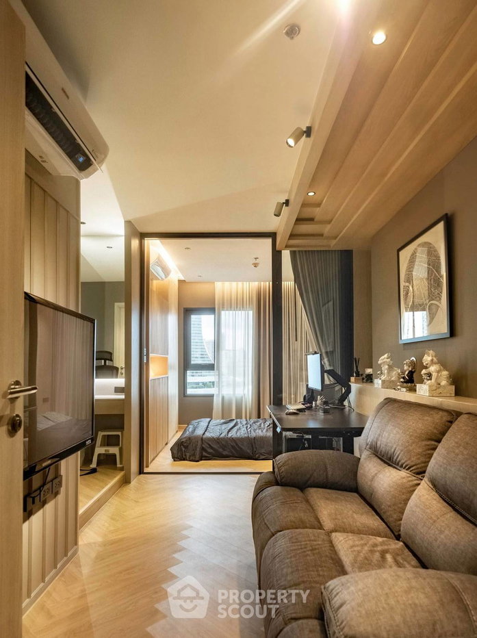 picture 27th-Floor 1-BR Condo At Life One Wireless Near BTS Phloen Chit (ID 3364374) - 1/14