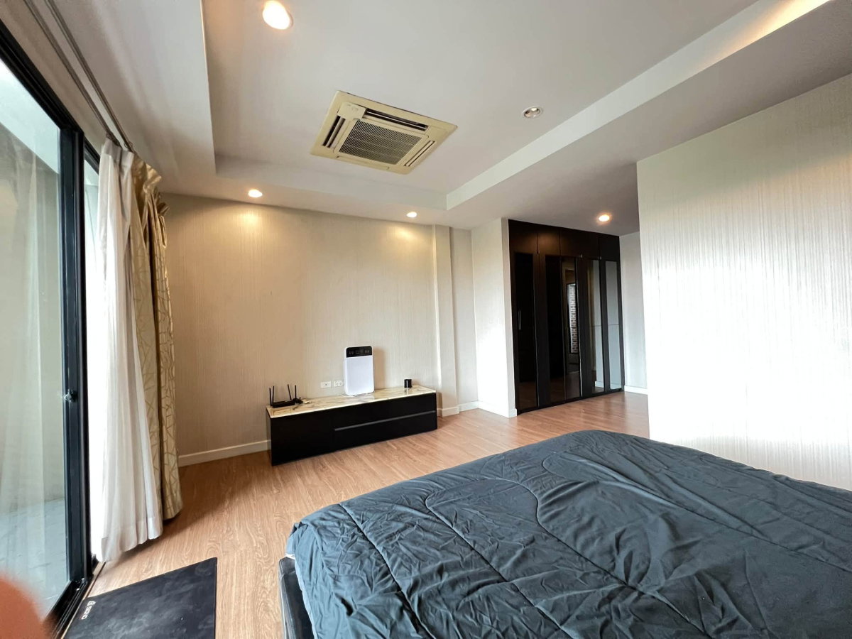 รูป ❤️💙(For Rent)🏠Townhome SUKHUMVIT 50 💛 240 SQ.M. FULLY FURNISHED ✅ ONLY ฿70K/MONTH! - รูปที่ 7/16
