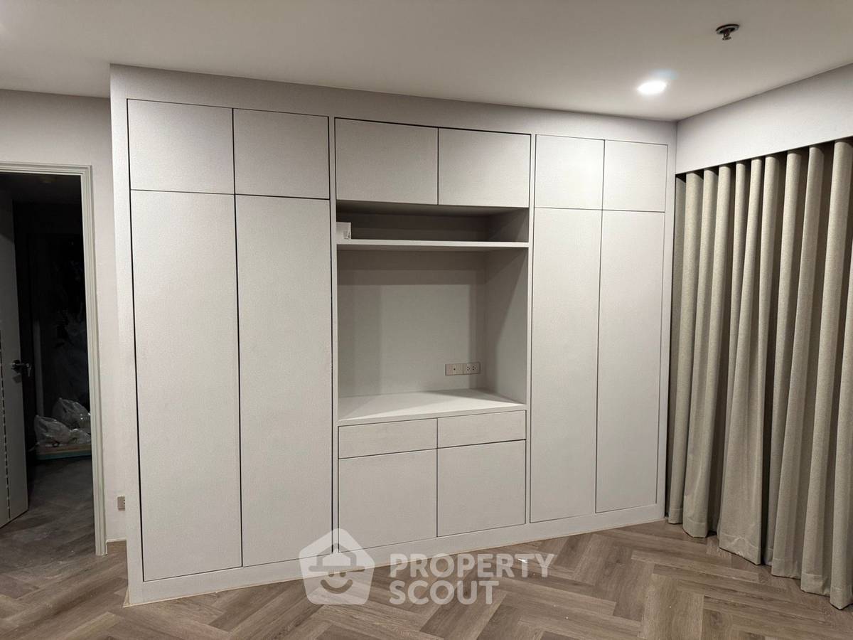 picture 371 Sqm 5-BR Le Raffine Sukhumvit 24 Condominium Near BTS Phrom Phong (ID 3365704) - 6/16