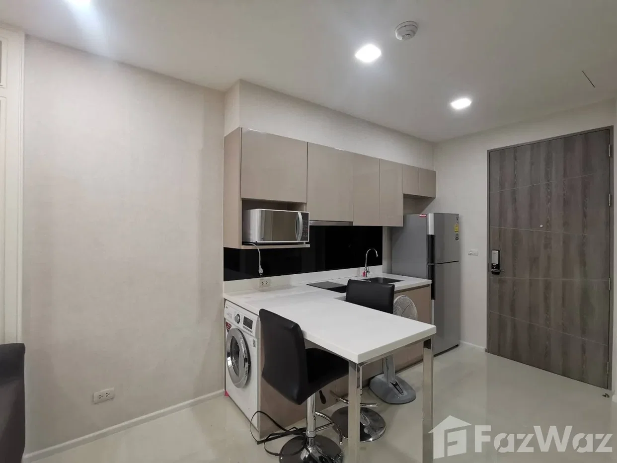 picture 1 Bedroom Condo for sale at Trapezo Sukhumvit 16  6812090 - 3/10