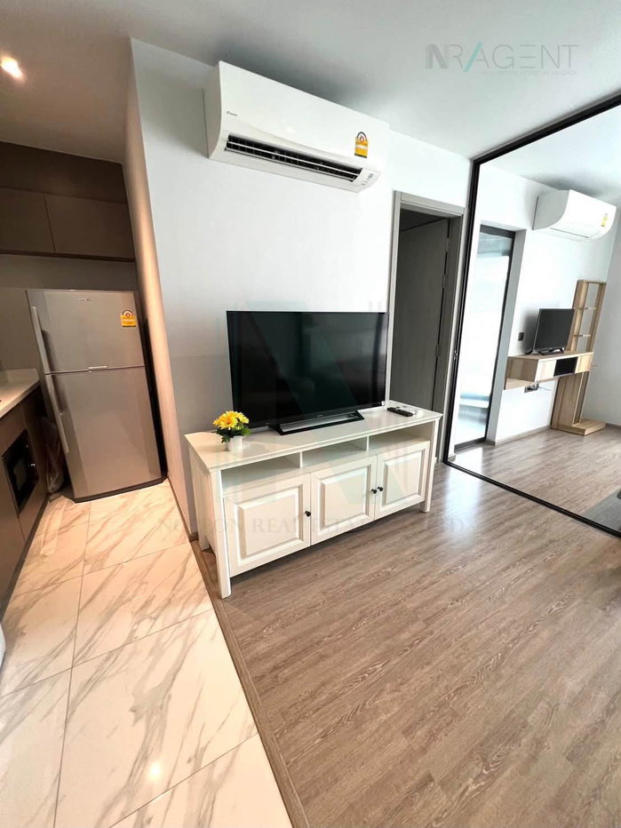 picture 🎊 For Rent Condo RHYTHM EKKAMAI Building 1, Floor 11,1 bed room, Room size 35 sqm - 2/8