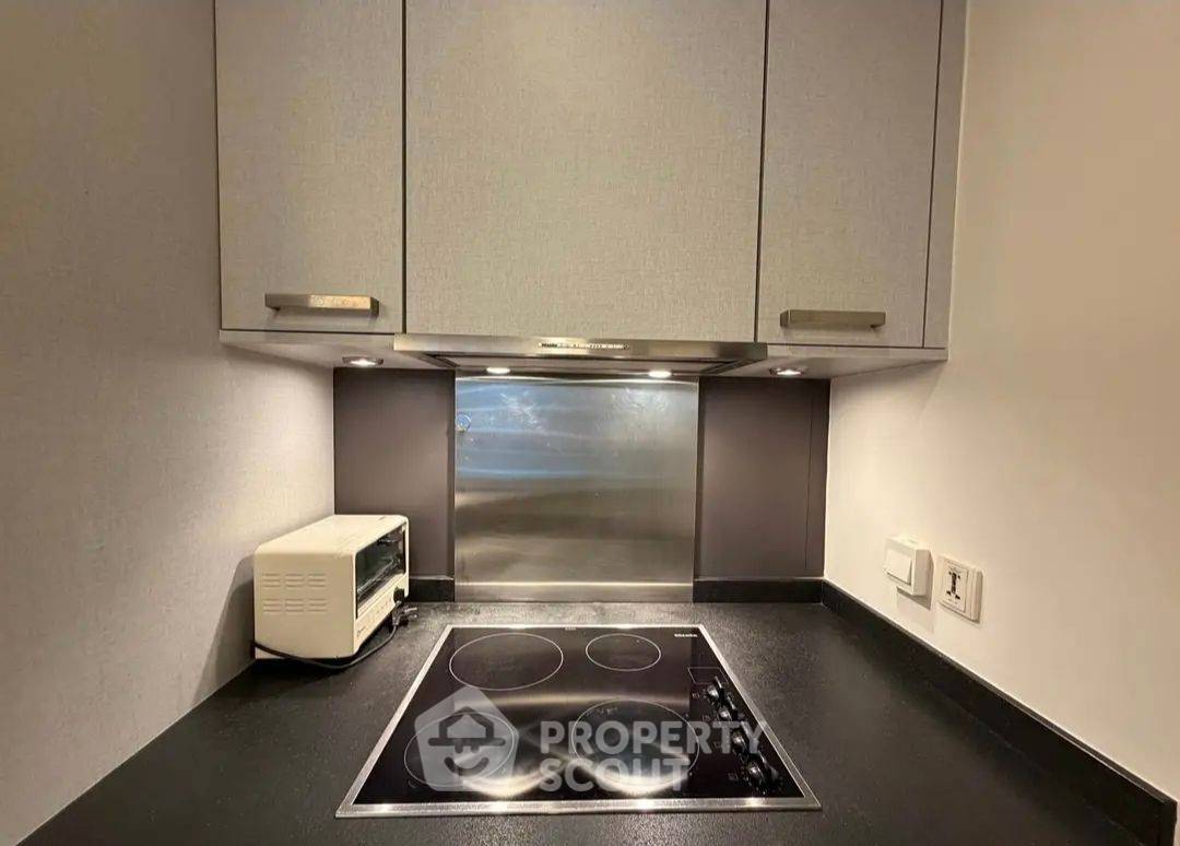 picture 2-BR Condo at Prive By Sansiri near BTS Phloen Chit (ID 3364415) - 19/25