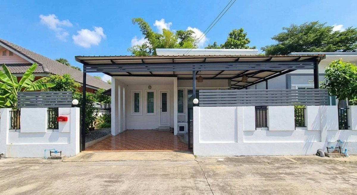 รูป บ้านเดี่ยวสไตล์โมเดิร์น รีโนเวทใหม่ 15,000 บาท/เดือน พร้อมเข้าอยู่ | หางดง เชียงใหม่ (EN below) - รูปที่ 1/20