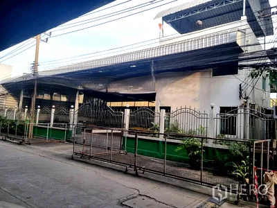 Factory for sale Chan Road : For sale Warehouse 600 sq.m. in Chong Nonsi, Yan Nawa, Bangkok