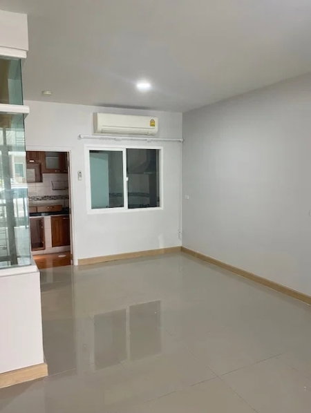รูป ให้เช่า ทาวน์โฮม 2 ชั้น Casa City Bangna คาซ่า ซิตี้ บางนา ( กม. 7 ) 4 นอน 3 น้ำ 21 ตรว 20000 บาท - รูปที่ 3/12