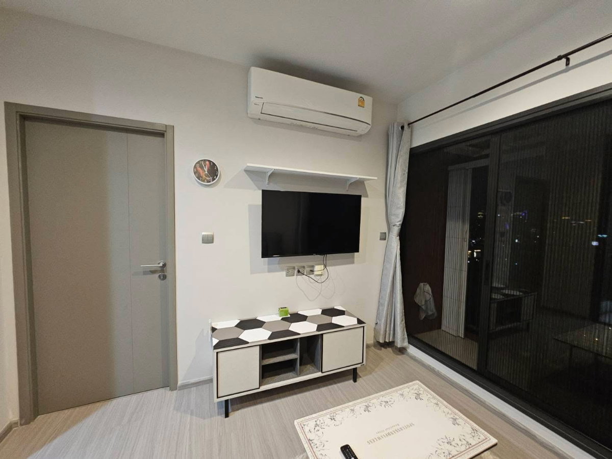 picture code : B02 Life Asoke Hype Bedroom : 1 - 8/10