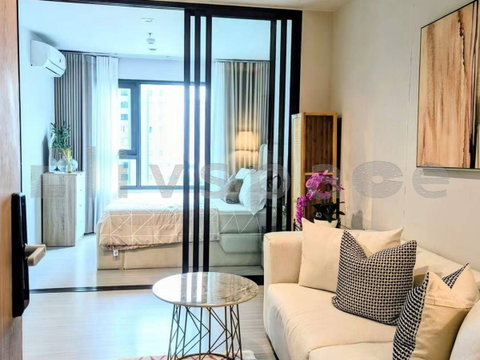 ▚ L0MC08ツ FOR RENT Life Sathorn Sierra 1Bed 33sqm Corner Unit Long Pool View Beautifully Furnished Negotiable Rate Near BTS Talat Phlu✨