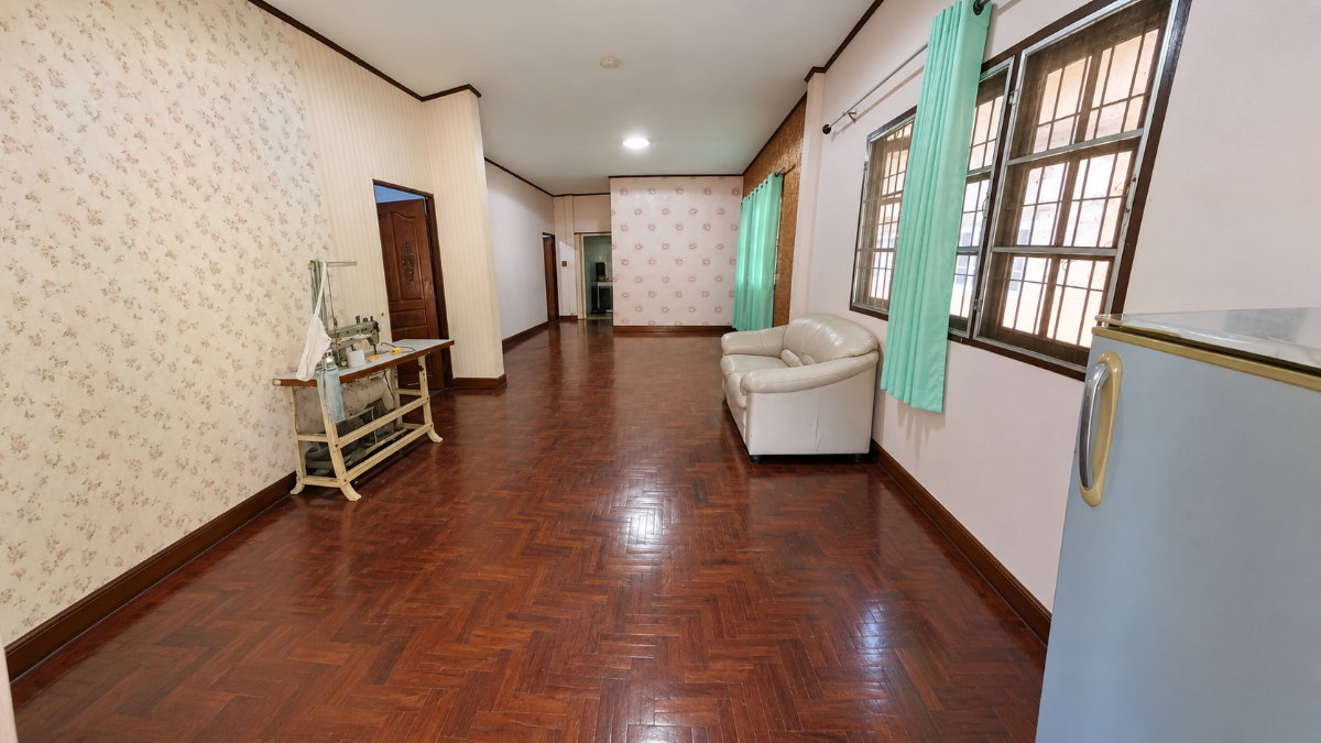 รูป 🏙️ ขายด่วน! ขายบ้าน 1 ออฟฟิศ 1 พื้นที่ 118 ตรว. 4ห้องนอน 3 ห้องน้ำ 📞 080-128-5266 - รูปที่ 10/21