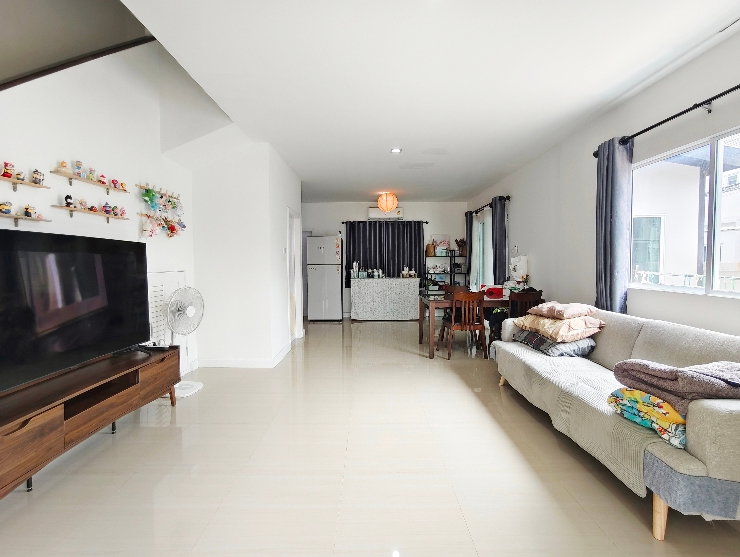 รูป ขายบ้าน The Mix Grand หนองขาม ศรีราชา ทาวน์โฮมหลังริม พื้นที่ข้างบ้าน ต่อเติมครบ 2.9 ล้าน - รูปที่ 6/22