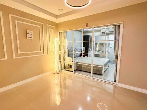 1 Bedroom Condo for Sale Pattaya Plaza Condotel