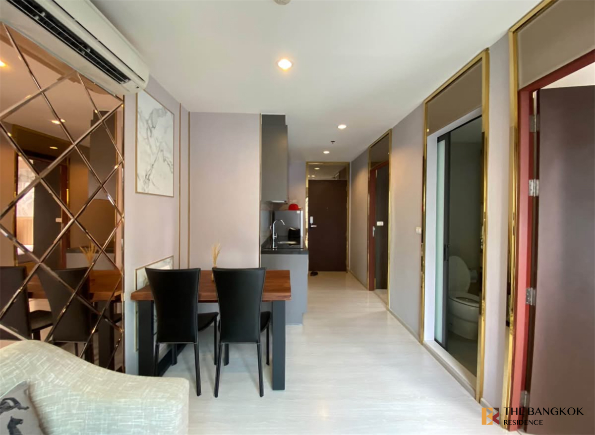 picture RHYTHM Asoke near MRT Rama 9 Station Easy Travel, Fully Utilized Space - 7/10