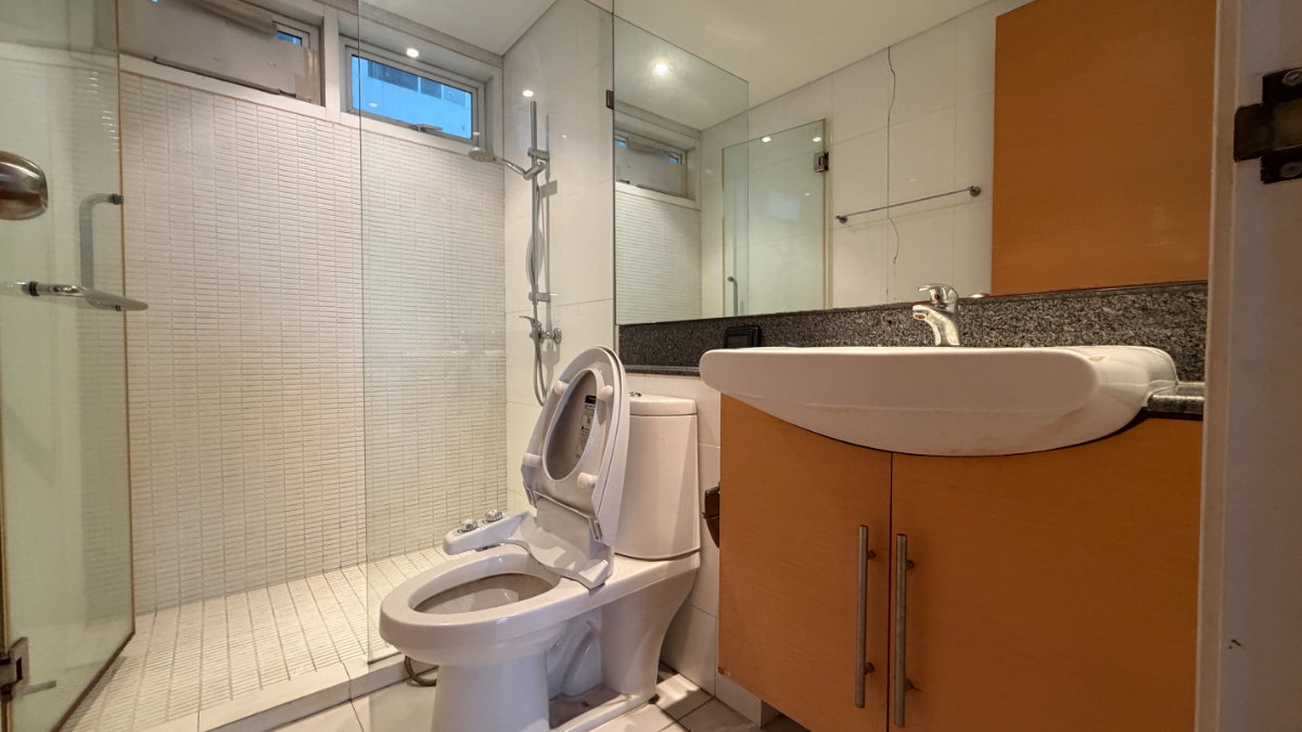 รูป FQ ขายคอนโด Fullerton sukhumvit - 3 ห้องนอน 3 ห้องน้ำ - 152.47 ตร.ม. - ขาย 19,900,000 บาท [KOs2610002] - รูปที่ 14/19