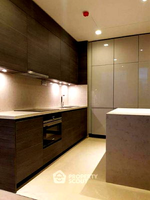 Condos for rent : 17th-Floor 2-BR At The Esse Asoke Near MRT Sukhumvit (ID 2834811)