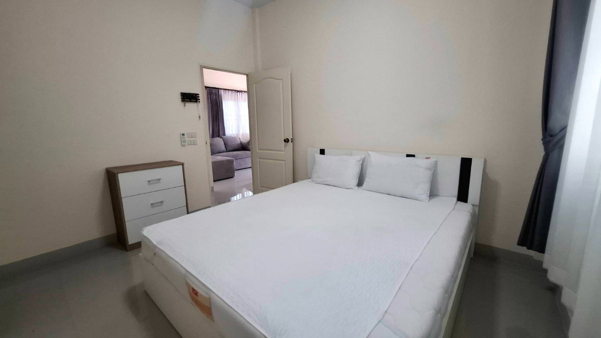 รูป บ้านเดี่ยวสไตล์โมเดิร์น รีโนเวทใหม่ 15,000 บาท/เดือน พร้อมเข้าอยู่ | หางดง เชียงใหม่ (EN below) - รูปที่ 9/20