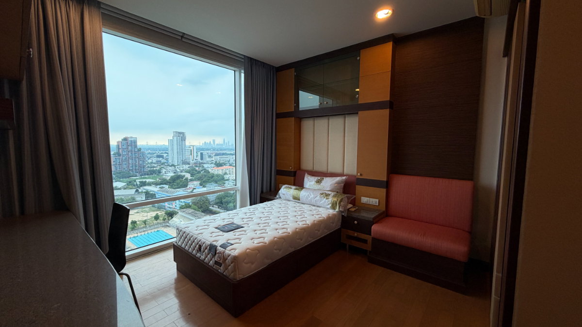 รูป FQ ขายคอนโด Fullerton Sukhumvit - 3 ห้องนอน 3 ห้องน้ำ - 152.47 ตร.ม. - ขาย 21,000,000 บาท [KOs2610001] - รูปที่ 9/18
