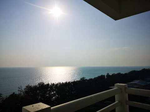 2 bedroom beach condo for sale - 4,500,000 THB