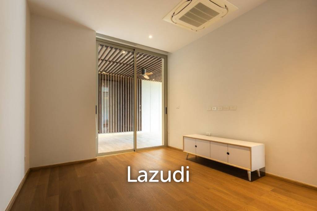 picture Exceptional 2-Bedroom Residence for Sale at Sunplay Bangsaray - 7/13
