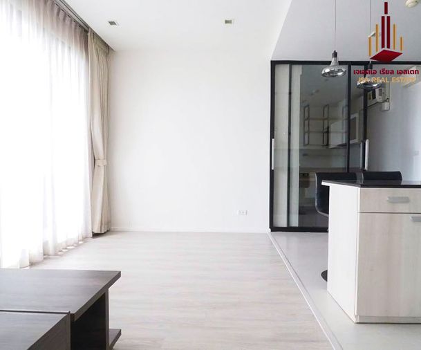 ขายคอนโด 1 ห้องนอน 52 ตร.ม. ควินน์ รัชดา 17