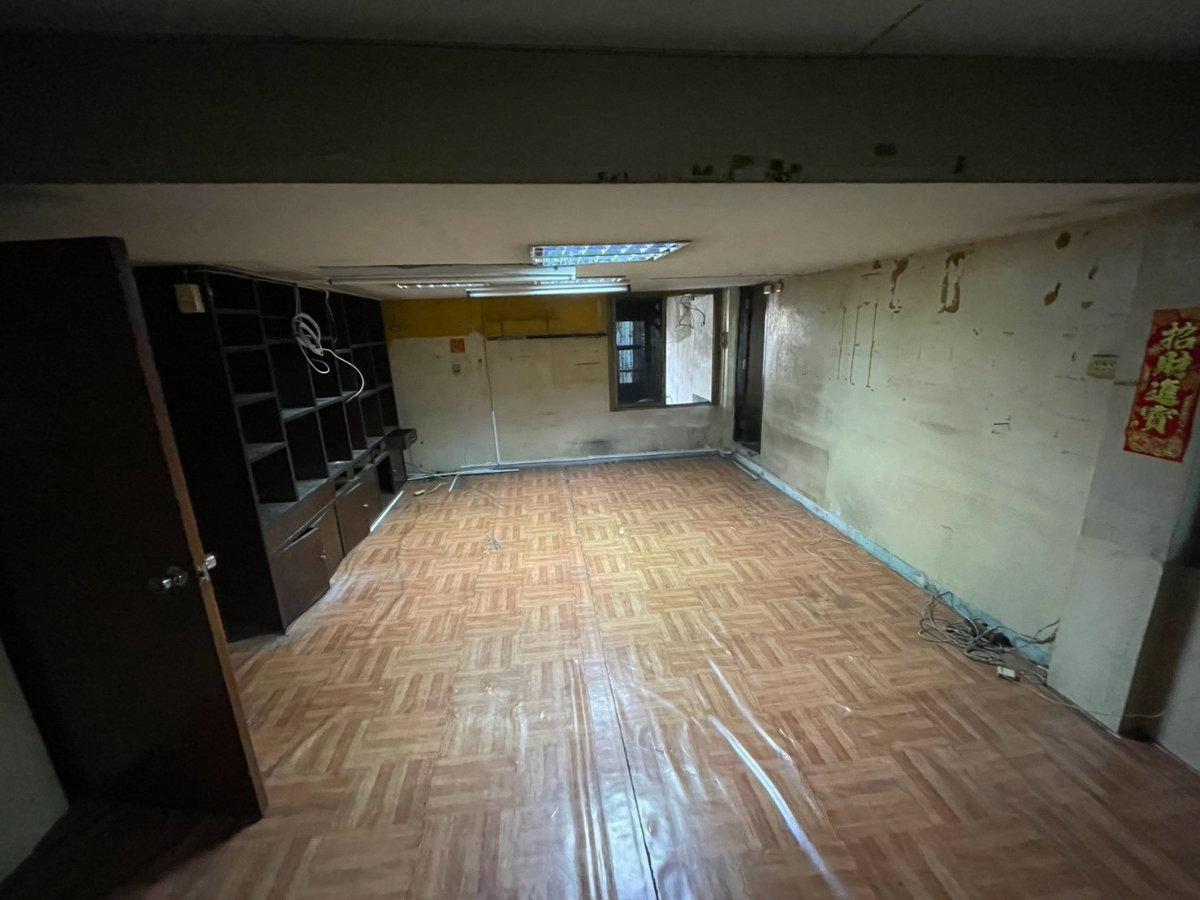 picture ðĒ FOR RENT | Commercial Building â 3 Connected Units in Khlong Toei Rama 4 / Khlong Toei Area - 24/27