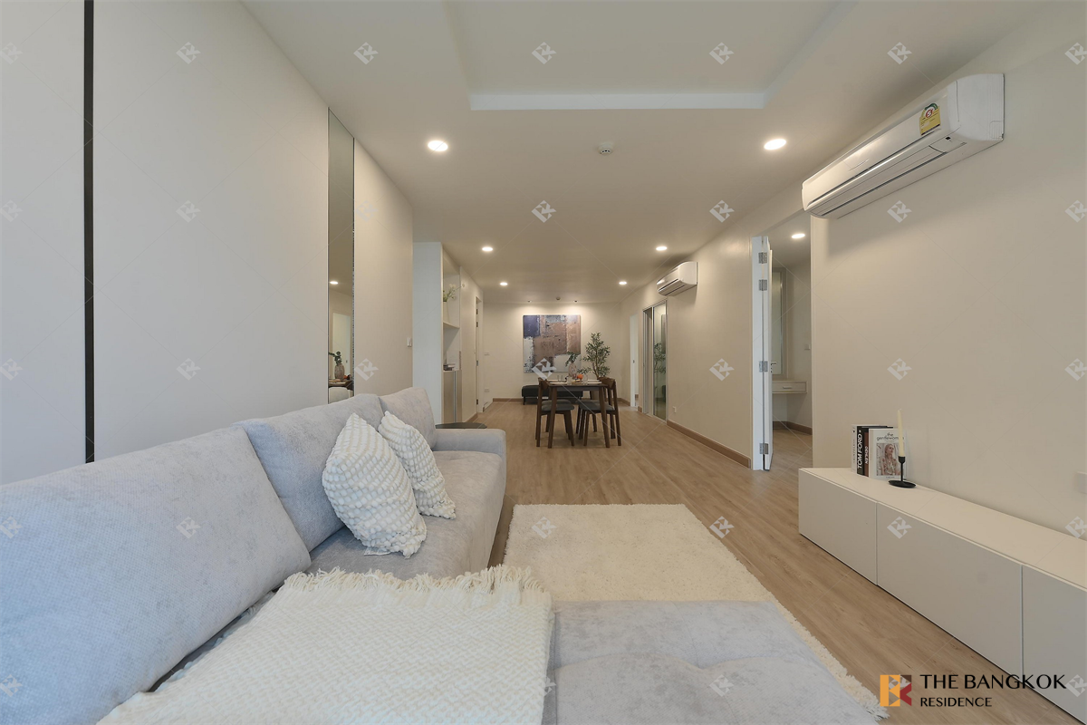 picture Voque Residential Condominium Sukhumvit 31 Beautiful Room, Good Condition - 9/10
