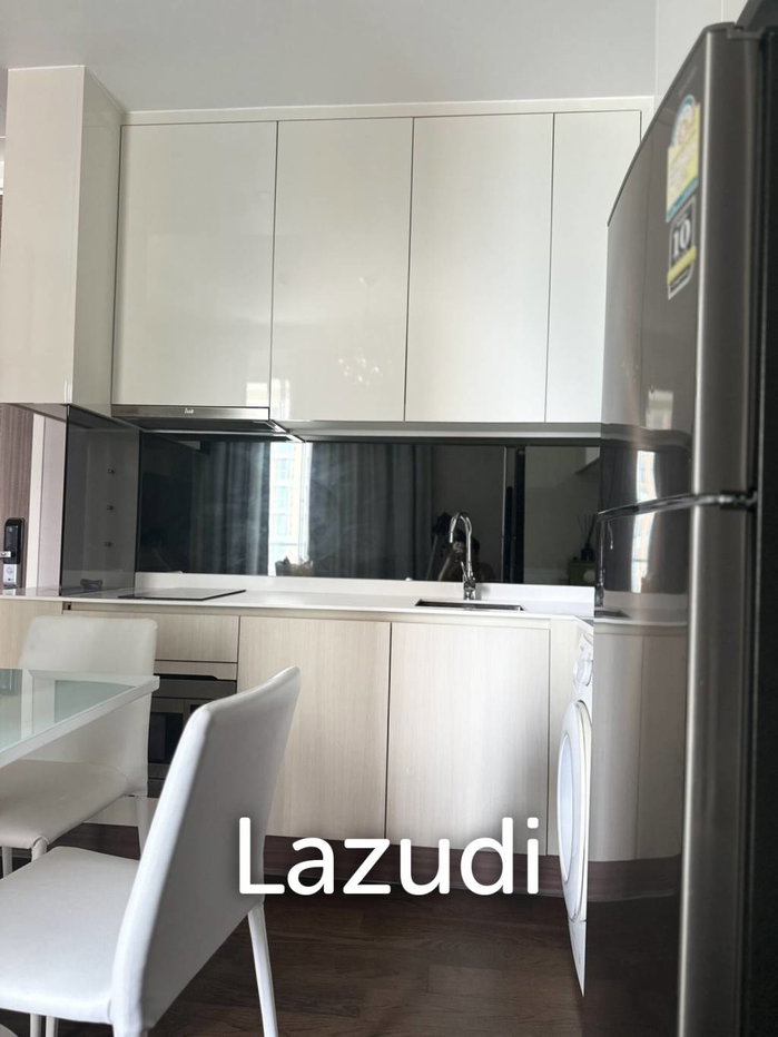 picture Q Asoke 37.7 sqm Skyline View Condo in Bangkok - 2/6
