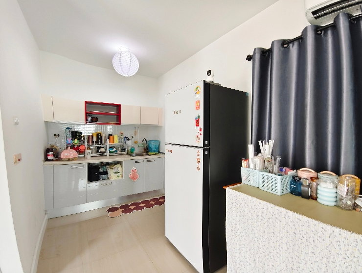 รูป ขายบ้าน The Mix Grand หนองขาม ศรีราชา ทาวน์โฮมหลังริม พื้นที่ข้างบ้าน ต่อเติมครบ 2.9 ล้าน - รูปที่ 11/22