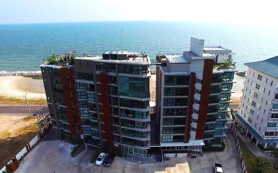 ขายด่วน One Bed The ultimate River Beach ระเบียงวิวทะเล เลียบหาดแสงจันทร์ แต่งครบ พร้อมอยู่ 