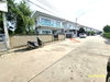 listing thumbnail image 8
