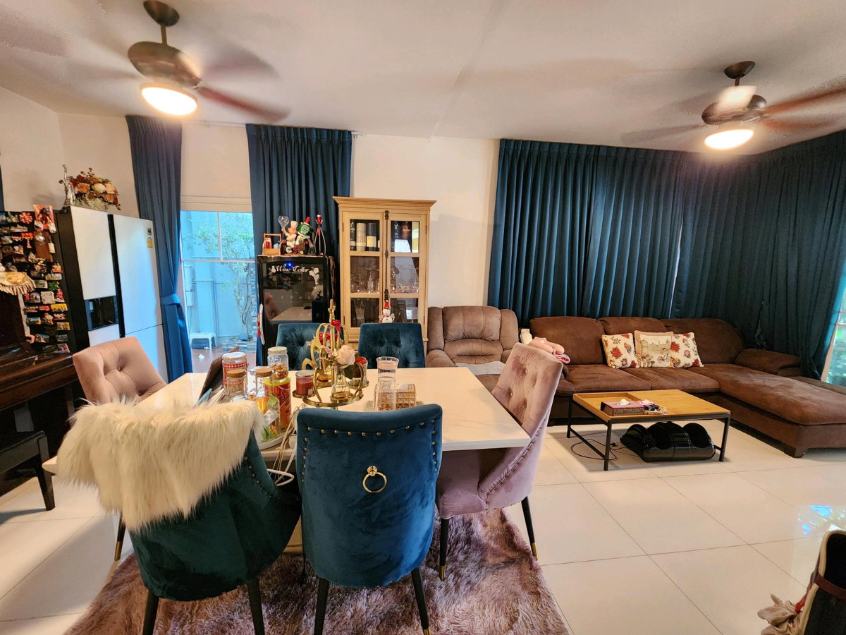 รูป ขายบ้านเดี่ยว ม.วิลลาจิโอ ปิ่นเกล้า - ศาลายา (Villaggio Pinklao - Salaya) บ้านสวย สภาพดี แปลงริม ดิน 55.9ตรวา. 3ห้องนอน 3น้ำ แต่งครบ เพียง 5.19MB - รูปที่ 23/55