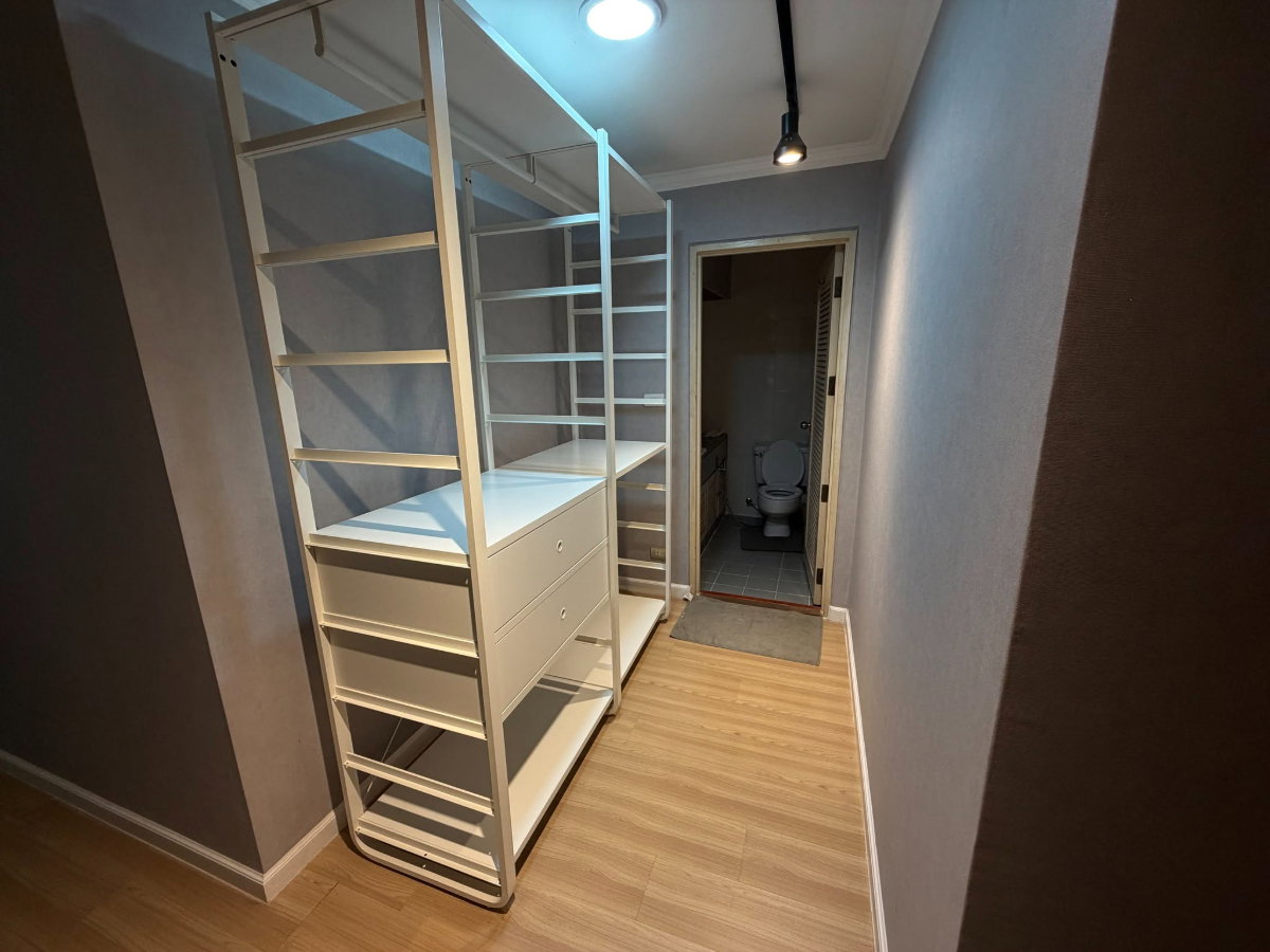 picture For Rent: Condo East Tower behide Central BangNa *3 Bedroom* at Line: @homefinder - 10/17