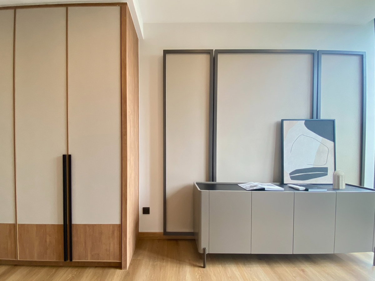 รูป ห้อง Modern Luxury แบบ Fully Furnished ขนาด 79.62 ตรม. 2 ห้องนอน, โครงการ The Room Sukhumvit 38 ใกล้ BTS, ห้องสวยตำแหน่งดีมาก ราคาคุ้มค่ากว่าโครงการ - รูปที่ 17/41