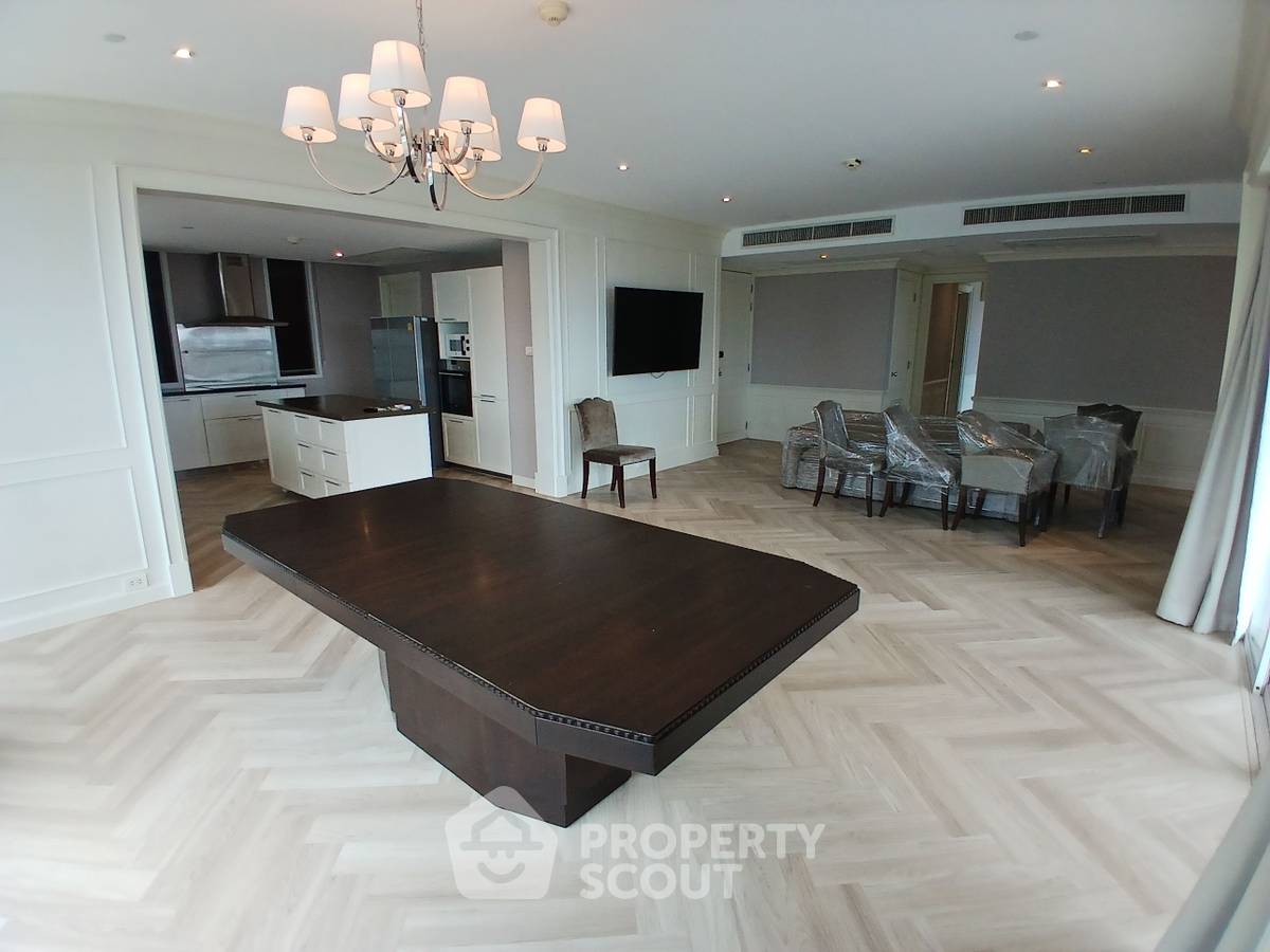 รูป คอนโด 3-ห้องนอน ที่ ฟูลเลอตัน สุขุมวิท ใกล้ BTS เอกมัย (ID 2343365) - รูปที่ 1/16