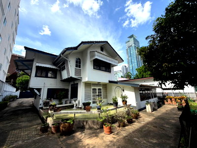 ที่ดิน ดิ เอ็มควอเทียร์ : ขายที่ดิน Prime Location ย่านทองหล่อ – สุขุมวิท ทะลุได้ทั้งสุขุมวิท 53 และ 55