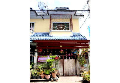 Townhouses for sale Rojana Industrial Park : TOWN HOUSE 16 Sq.w. Uthai Phra Nakhon Sri Ayutthaya for 770,000