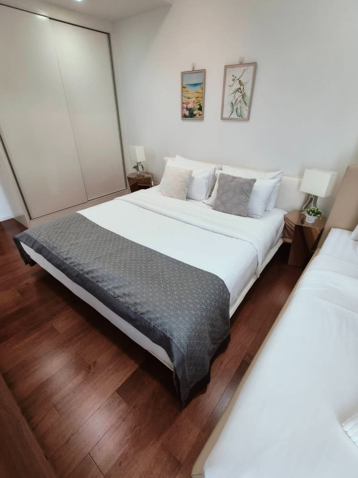 รูป Luxury 2-Bedroom Condo in the Heart of Sukhumvit  📍 Hyde Sukhumvit 11  🛏 2 Bedrooms  🛁 2 Bathrooms  📐 63 sq.m.  🏢 15th Floor  💰 THB 80,000/month - รูปที่ 19/25