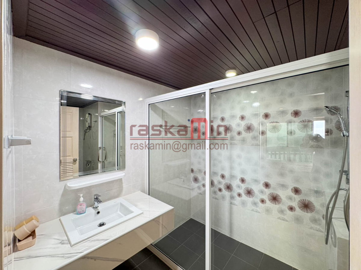 picture Park Beach Condominium for Sale – 3 Bedrooms, High Floor - 6/20