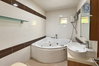 listing thumbnail image 17